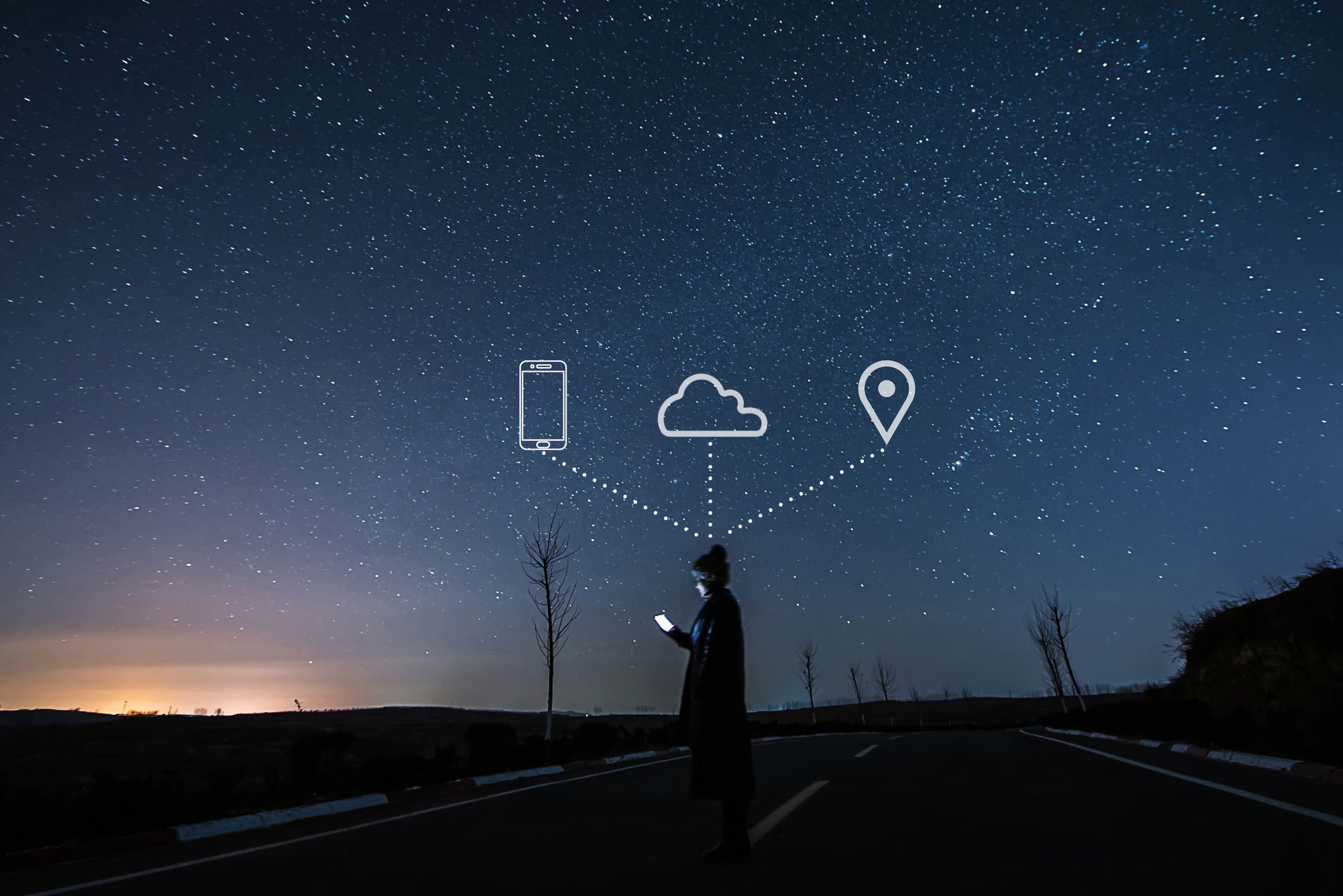 mobile-cloud-location-night-phone